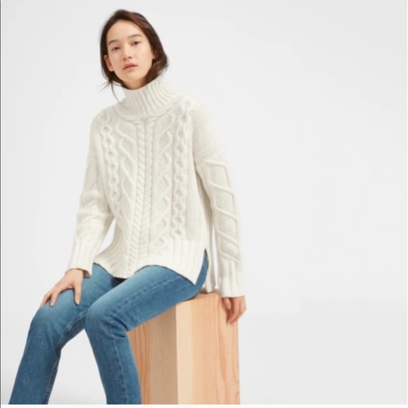 Everlane Wool-Cashmere Cable-knit Sweater - Picture 3 of 10